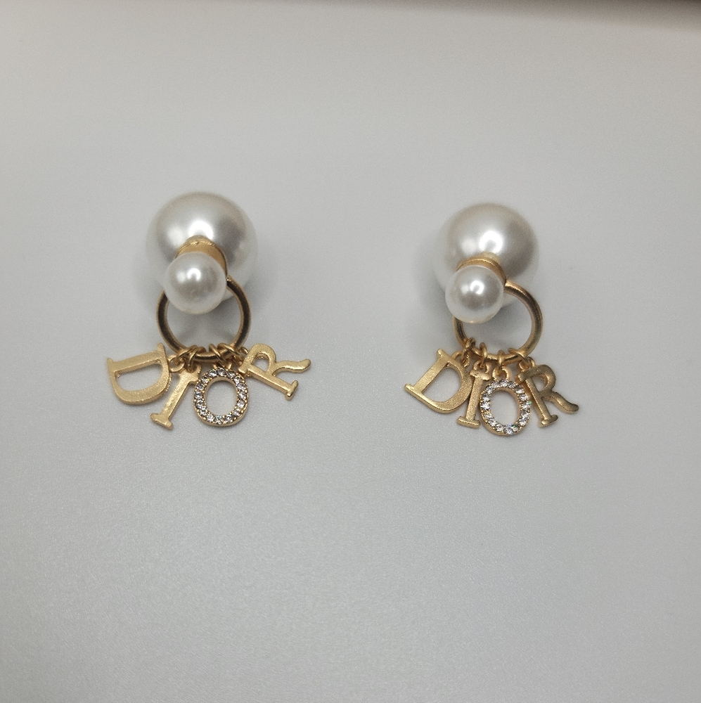 LUXURY DIOR EARRINGS